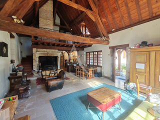  Maison  vendre 10 pices 250 m