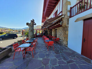  Immeuble � vendre 15 + pi�ces 850 m�