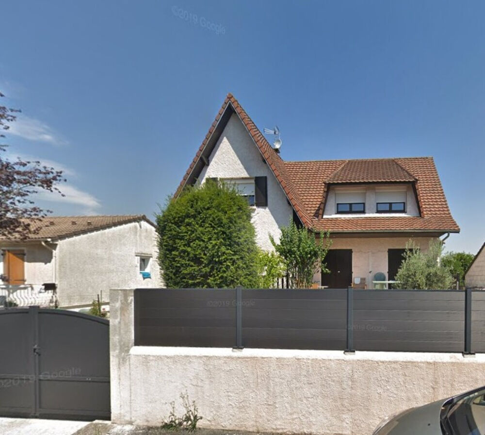 Maison 6 pièces 130 m² · à Coubron · 130 m² · 429 000 €