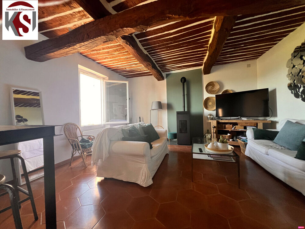 Vente Maison ÉLÉGANTE MAISON DE CHARME AVEC JARDIN, PISCINE, TERRASSE ET GARAGE Seillons source d argens