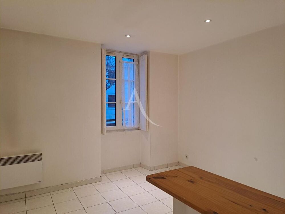 Location Appartement Appartement Nantes - 2 pièce(s) - 28.0 m2 Nantes