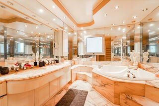  Maison � vendre 5 pi�ces 213 m�