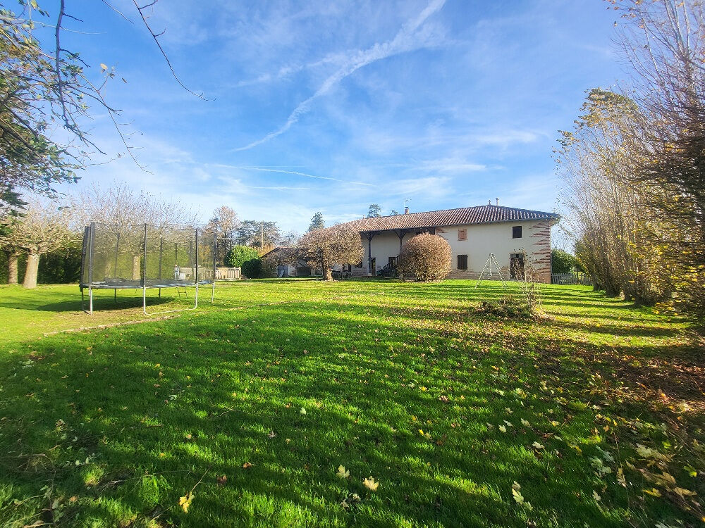 Vente Maison IDEAL ARTISANS, GRANDE FAMILLE, CHAMBRES D'HOTES... Vonnas