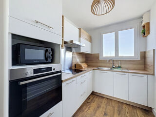  Appartement à louer 3 pièces 57 m²