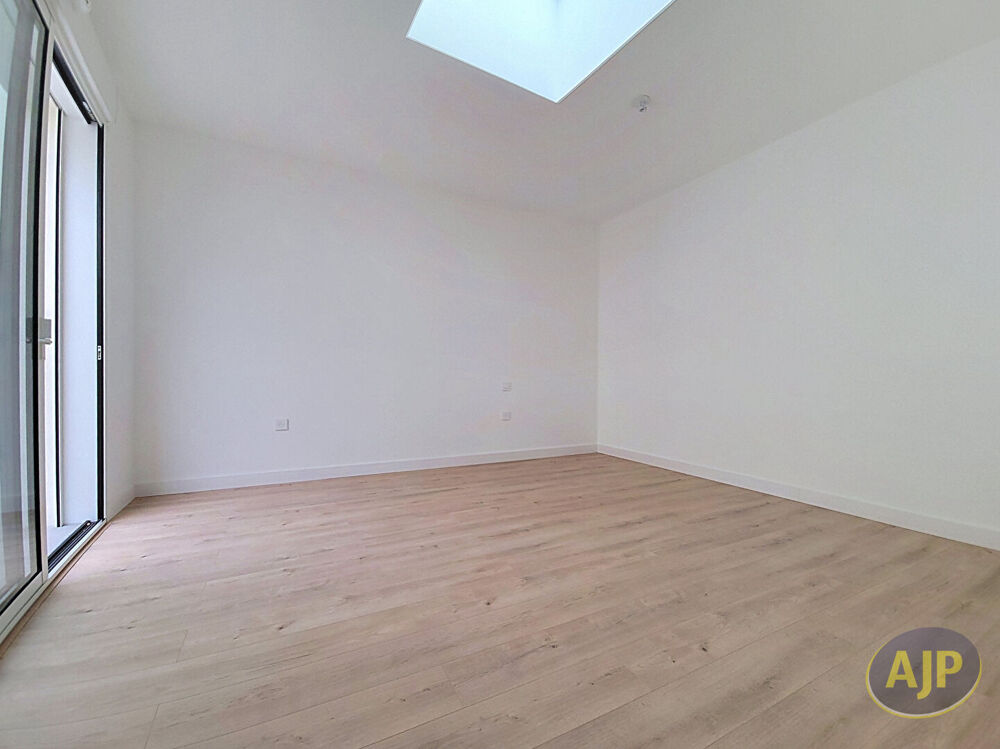 à vendre  Appartement Bordeaux (33000)