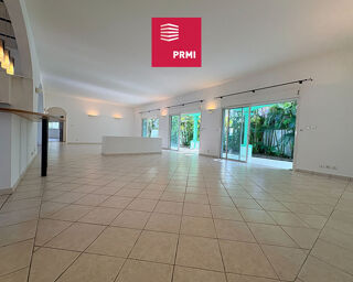  Maison � vendre 9 pi�ces 300 m�