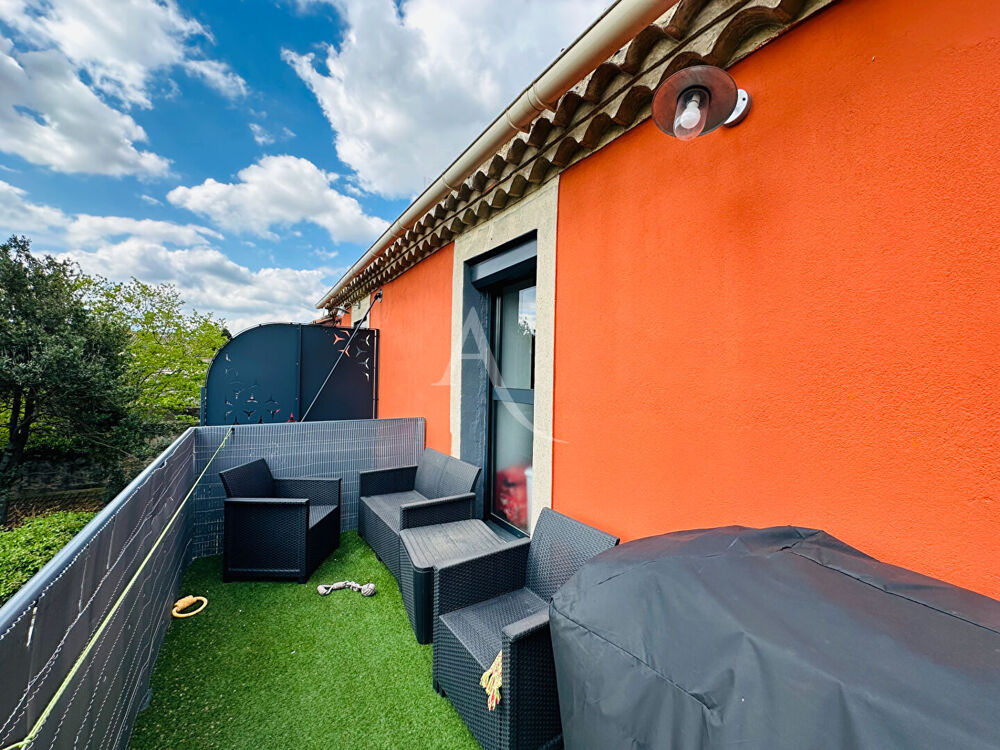 APPARTEMENT RENOVE A CARCASSONNE AVEC TERRASSE