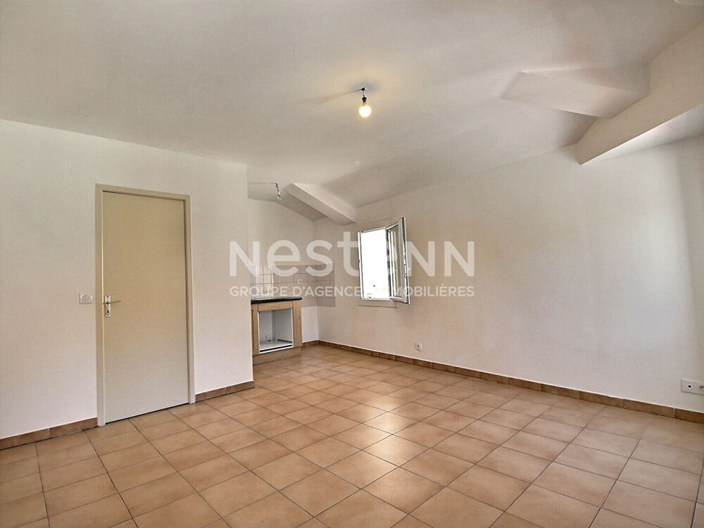 Appartement T2 41.01 m2 avec cellier, coeur de Roquemaure au calme absolu