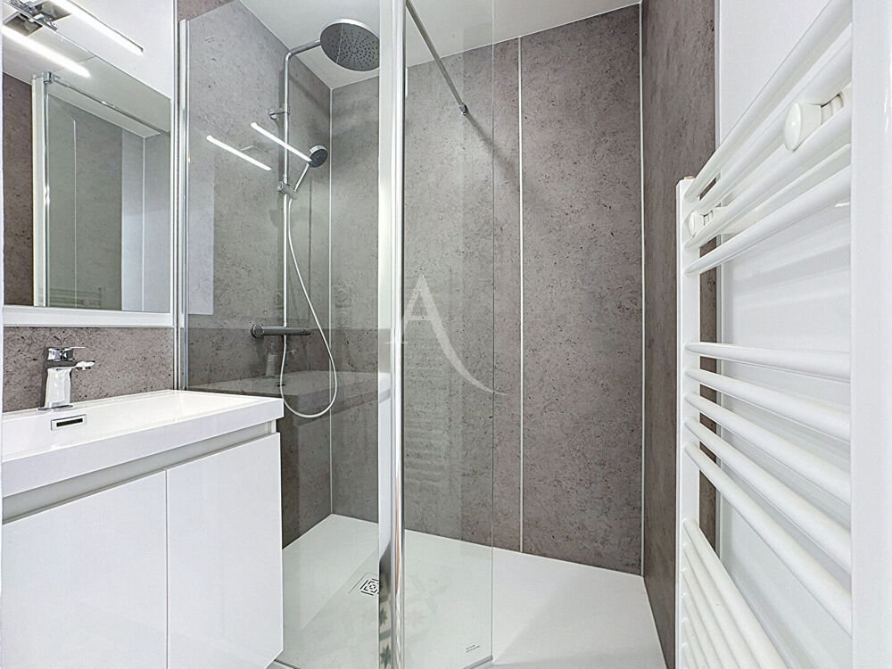 Location Appartement Appartement T2 à Laval - 24.88 m2 -  RUE SOLFERINO à LAVAL Laval