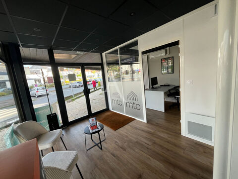 Local commercial Cholet 66 m2 119400 49300 Cholet