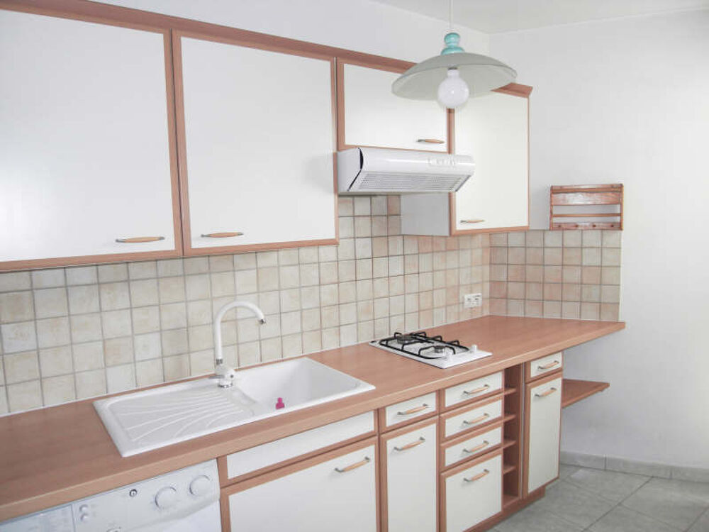 APPARTEMENT POISSY - 1 pièce(s) - 31 m2