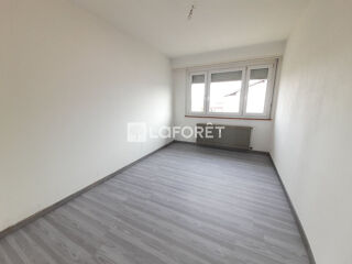  Appartement  louer 4 pices 88 m
