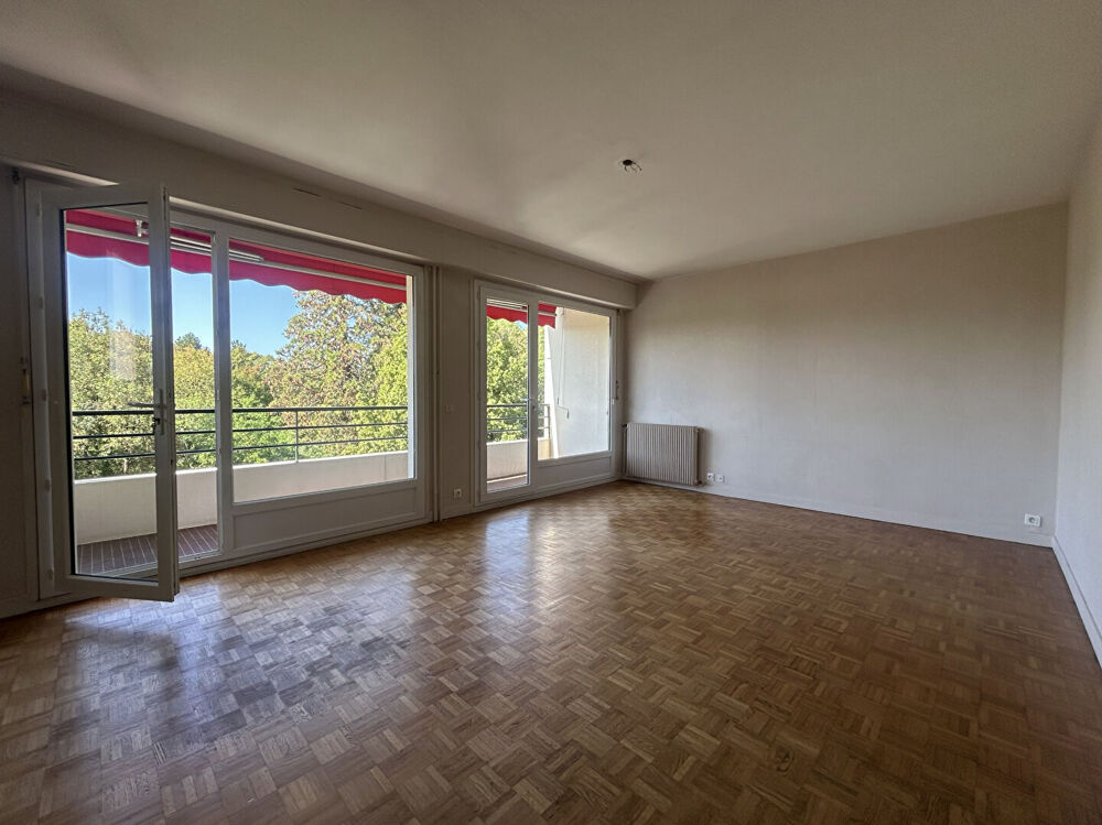 Location Appartement APPARTEMENT ECULLY - 5 pièce(s) - 98 m2 Ecully