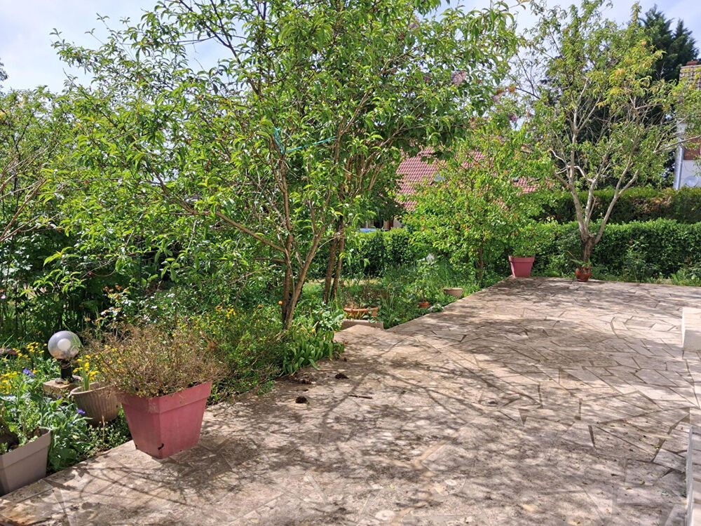 La Charite Sur Loire 4 pièce(s) 127 m2