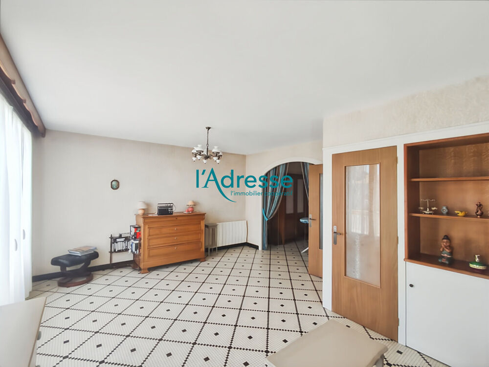 Vente Maison Maison Saint Laurent Des Autels 4 pièce(s) 134 m2 Oree d anjou