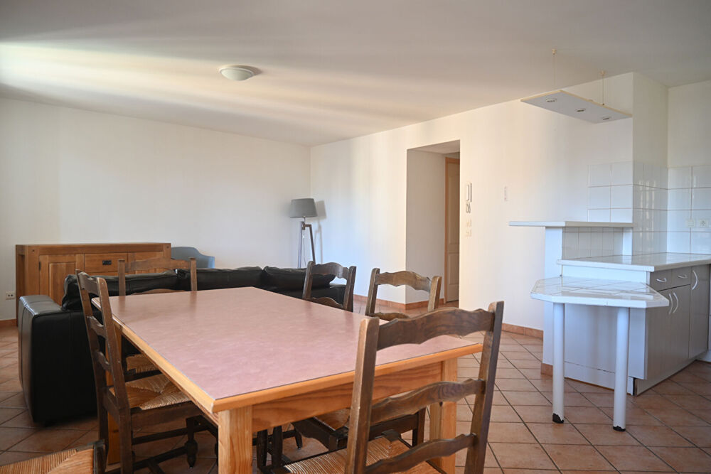 APPARTEMENT 2 PIECES - 2ème étage OSSEJA