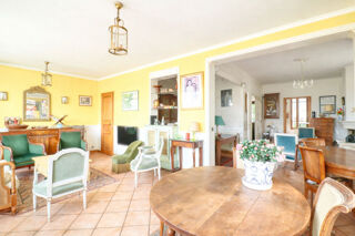  Maison à vendre 8 pièces 183 m²
