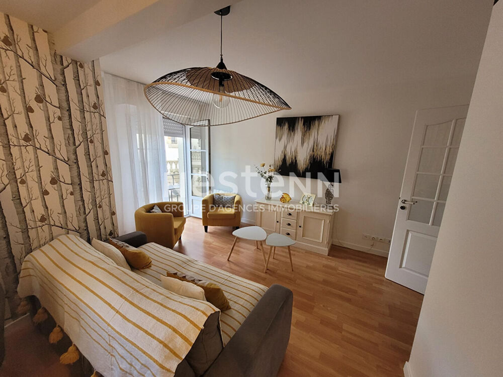 Location Appartement A louer à Vannes Centre, Superbe appartement Type 2 Meublé de 42m² avec Garage et Terrasse de 32 m² Vannes