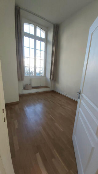  Appartement � louer 3 pi�ces 90 m�