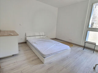  Appartement à louer 4 pièces 102 m²