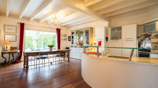  Maison � vendre 8 pi�ces 306 m�