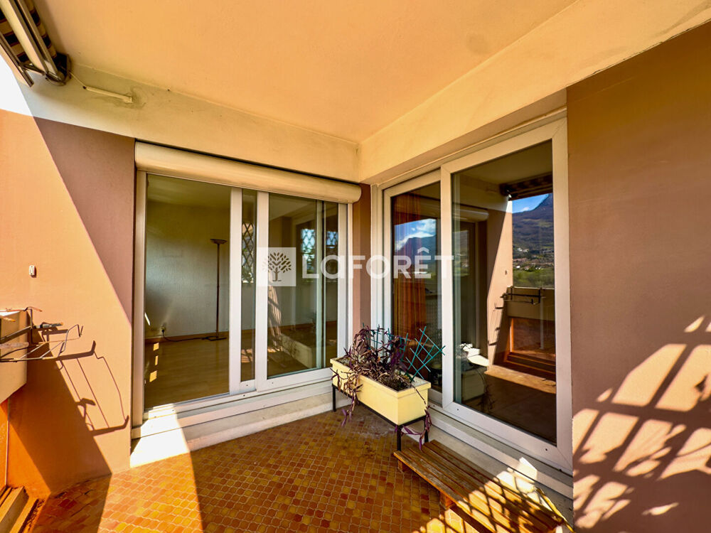 Appartement Echirolles 4 pièce(s) 91.39 m2