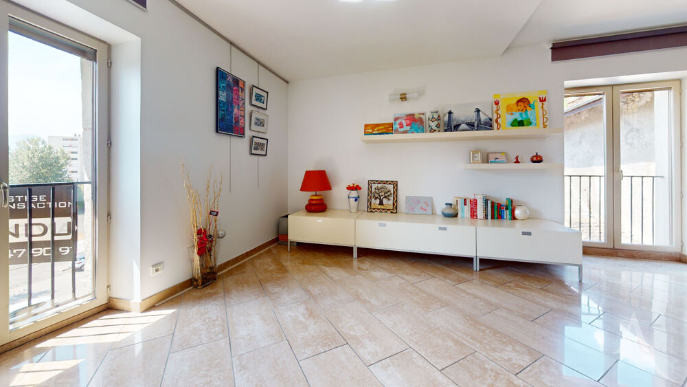 Vente Appartement Appartement La Tronche 4 pièces Dernier étage La tronche
