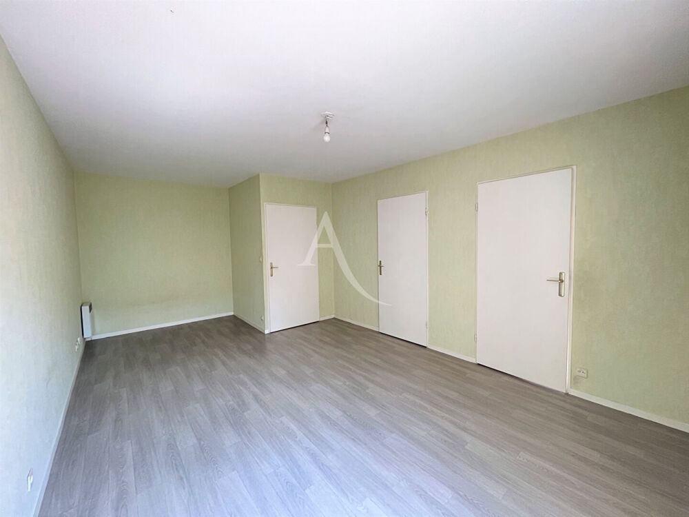 Location Appartement TYPE 1, REIMS - CAPUCINS Reims
