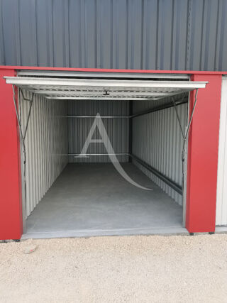  Parking / Garage à louer 15 m² Pont l abbe d arnoult