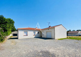 Maison 4 pièces 117 m² · à Saint-Philbert-de-Grand-Lieu · 117 m² · 299 900 €