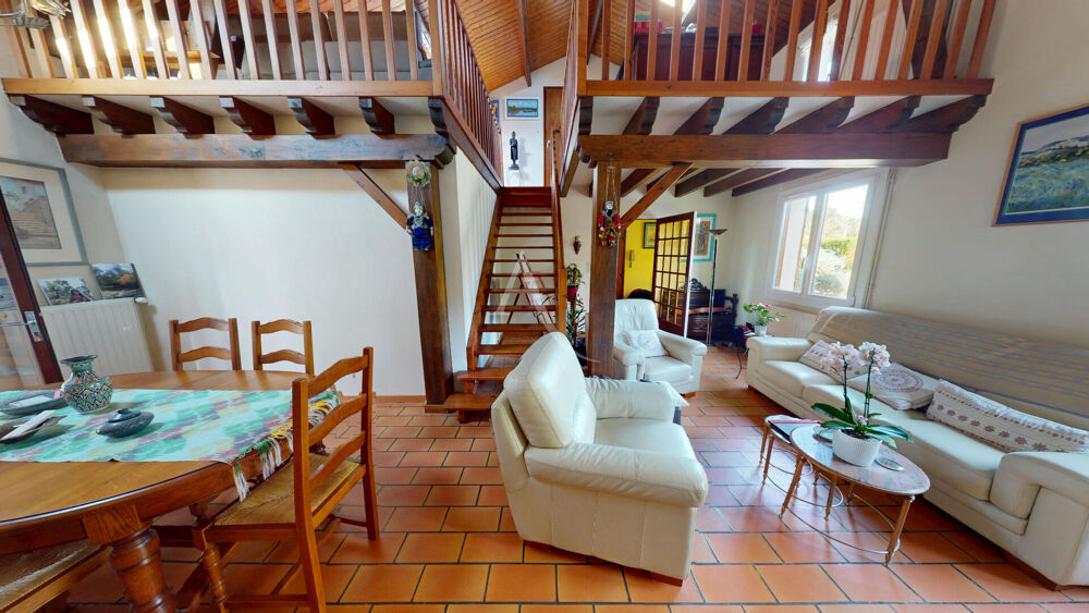 Vente Maison FONTAINE LE COMTE - BOURG - PROCHE COMMODITES - MAISON FAMILIALE - 4 CHAMBRES - Fontaine le comte