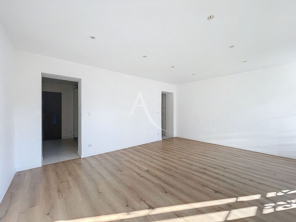 Location Appartement Appartement 3 pièces de 63.56 m² - Saint-Germain-en-Laye, centre-ville Saint germain en laye