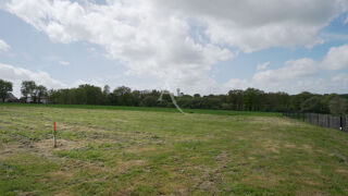  Terrain à vendre 647 m²