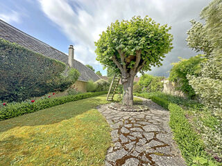  Maison � vendre 9 pi�ces 285 m�