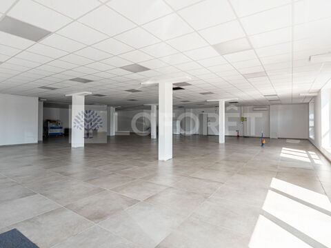 Local commercial Sillingy 300,85 m2 4572 74330 Sillingy