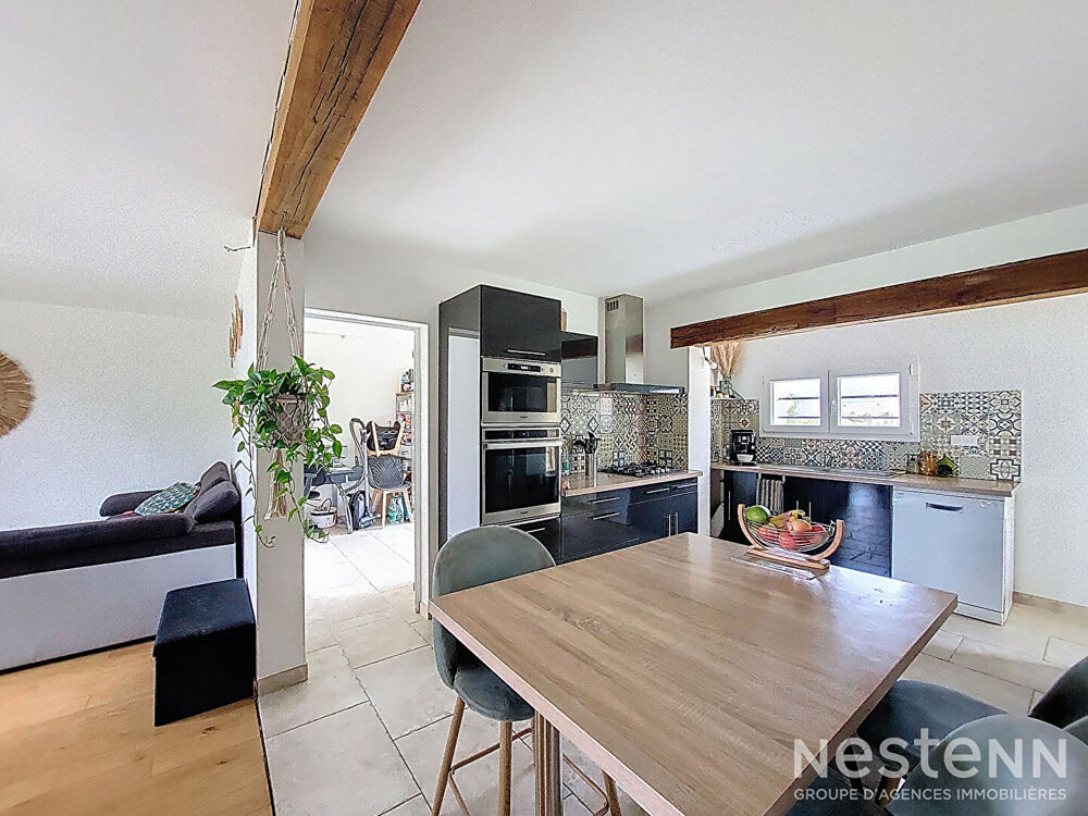 A Vendre Maison de plain-pied rénovée de 104 m² et Atelier de 190 m² sur une parcelle de 5 000 m²