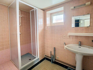  Maison  vendre 4 pices 121 m