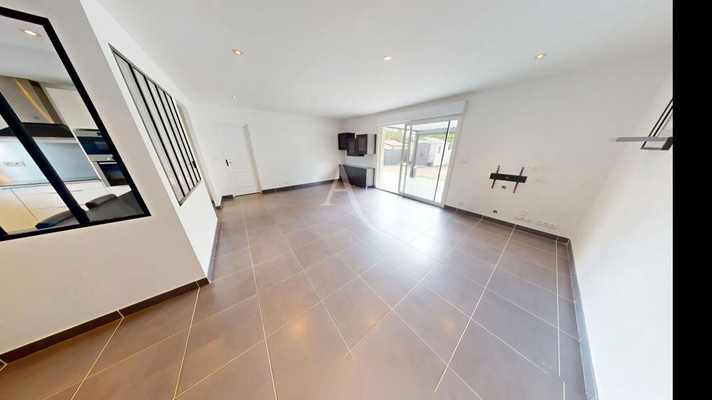 Maison Donnery 163.42 m2