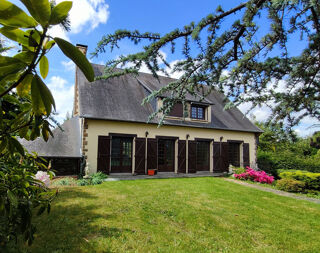 Maison 4 pièces 184 m² · à Isigny-le-Buat · 184 m² · 254 400 €