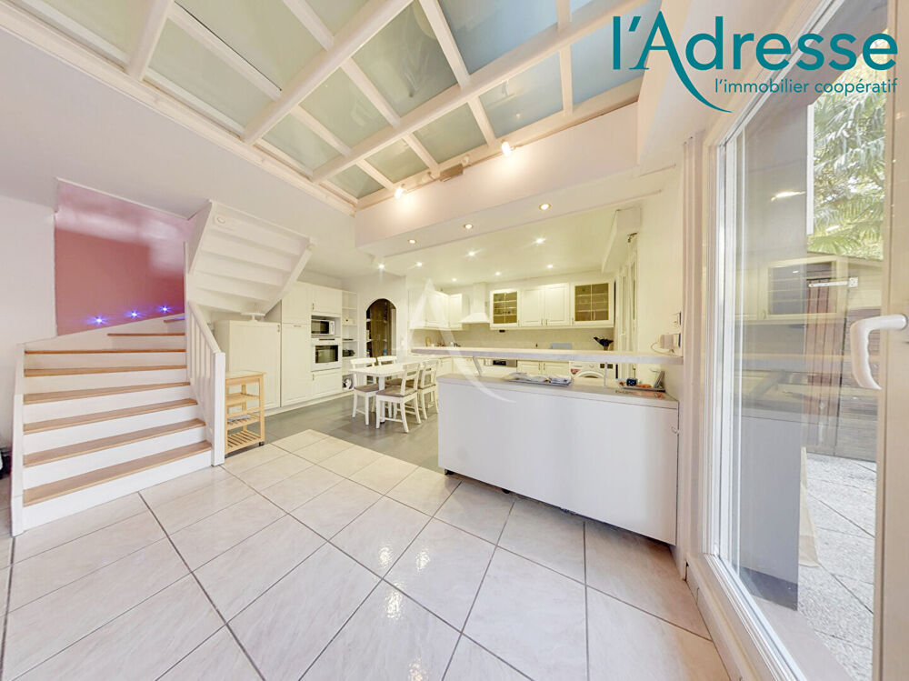 Vente Appartement Appartement  Duplex  5 pièce(s) 105 m2 Champs sur marne