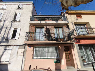  Immeuble à vendre 5 pièces 150 m²
