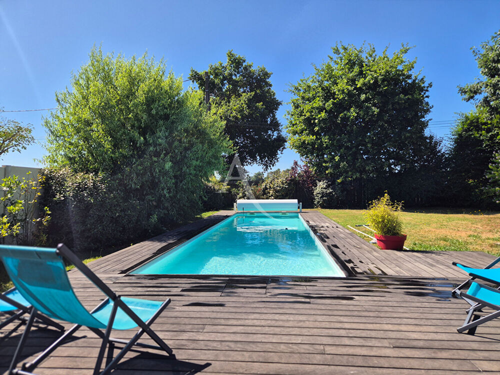 LEOGNAN - Maison familiale 180 m² - sur 900 m² de terrain avec piscine