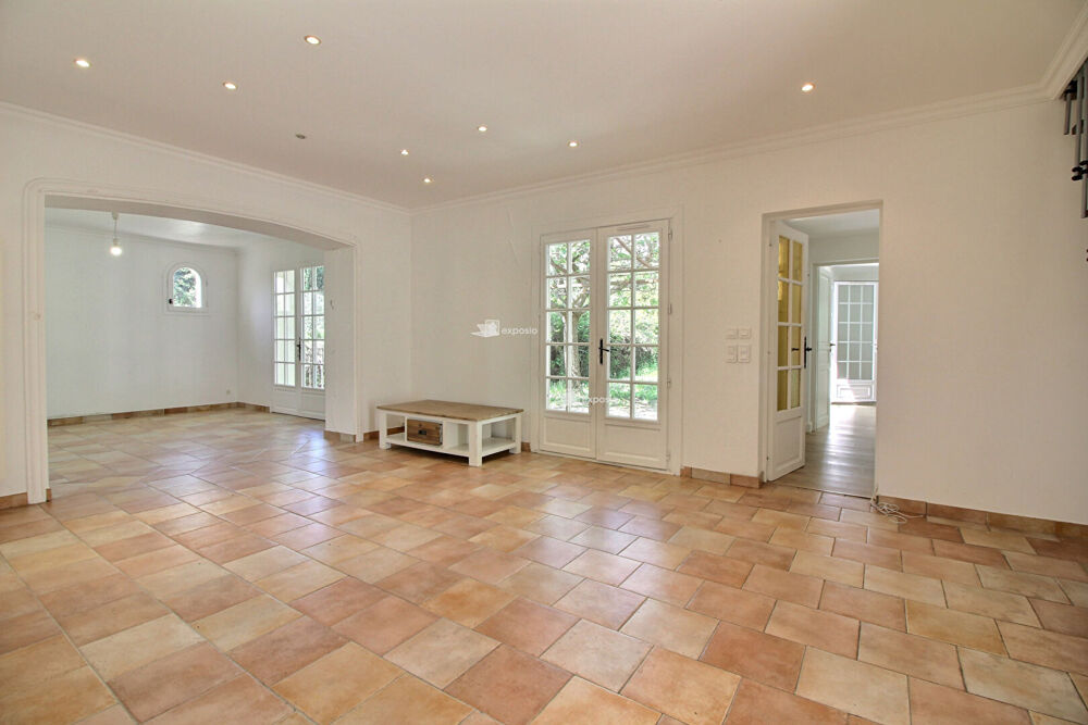 Vente Maison Villa 5 pièces avec piscine Mouans sartoux