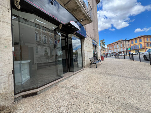 LOCAL CAUSSADE CENTRE 75500 82300 Caussade