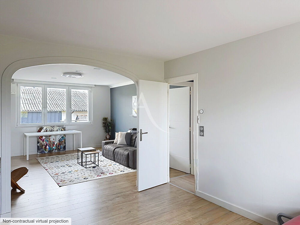 Vente Maison Maison Trelaze 9 pièce(s) 200 m2 Trelaze