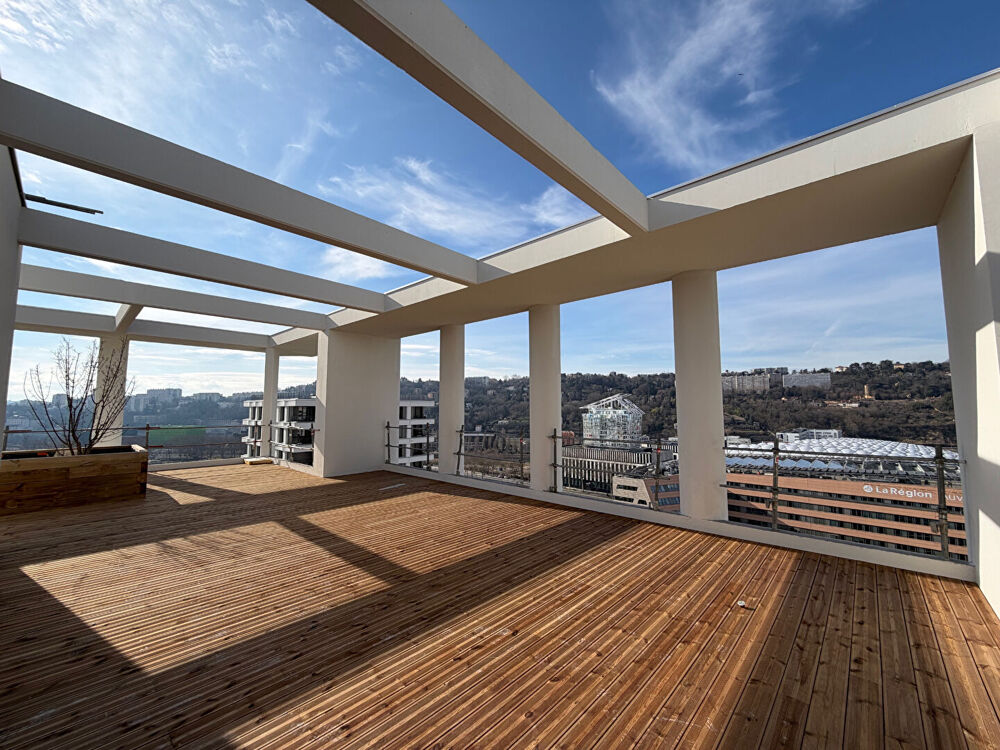 Vente Appartement Appartement Confluence 4 pièces Terrasse Lyon 2