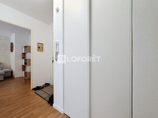 Appartement à louer 3 pièces 57 m²