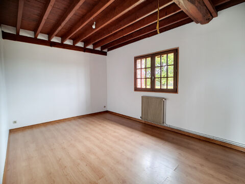  Maison � louer 11 pi�ces 268 m�