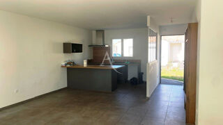 Maison à louer 4 pièces 105 m²