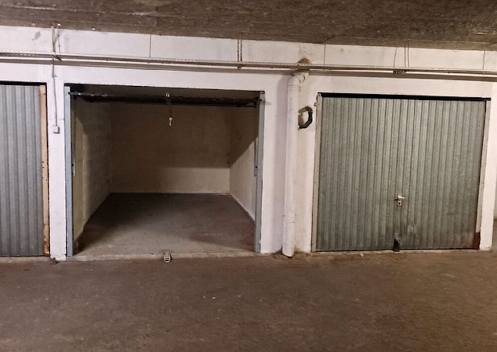 Vente Parking/Garage Box / garage Fabron Nice